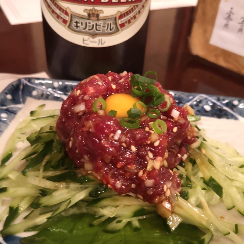 幻のユッケ(もつやき処い志井 本店)