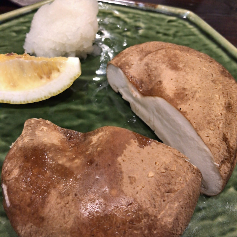 どんこ椎茸炭火焼き(魚山亭 渋谷店)