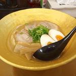 ゆず白湯こってり味玉子ラーメン(ゆず白湯らーめん 柚子壱郎 大阪弁天町駅店)