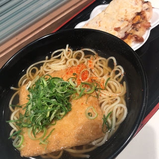 阪神名物いか焼きとえきそば(阪神百貨店梅田本店 地下1階スナックパーク)