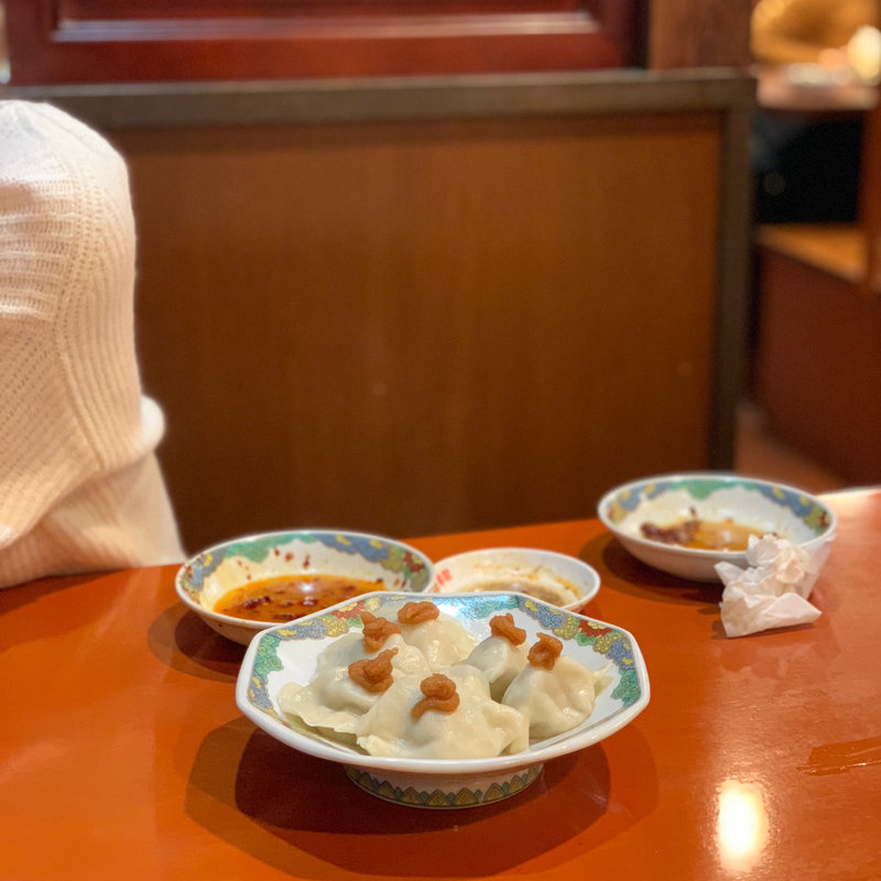 ニンニク餃子(你好 恵馨閣（ニイハオ ケイシンカク）)