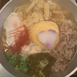 鍋焼きうどん(侍．うどん)