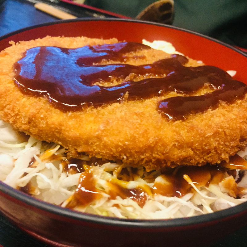 ジャンボコロッケ丼(うりきれ御麺 （ウリキレゴメン）)