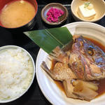 鯛のアラ炊き定食(米米食堂 )
