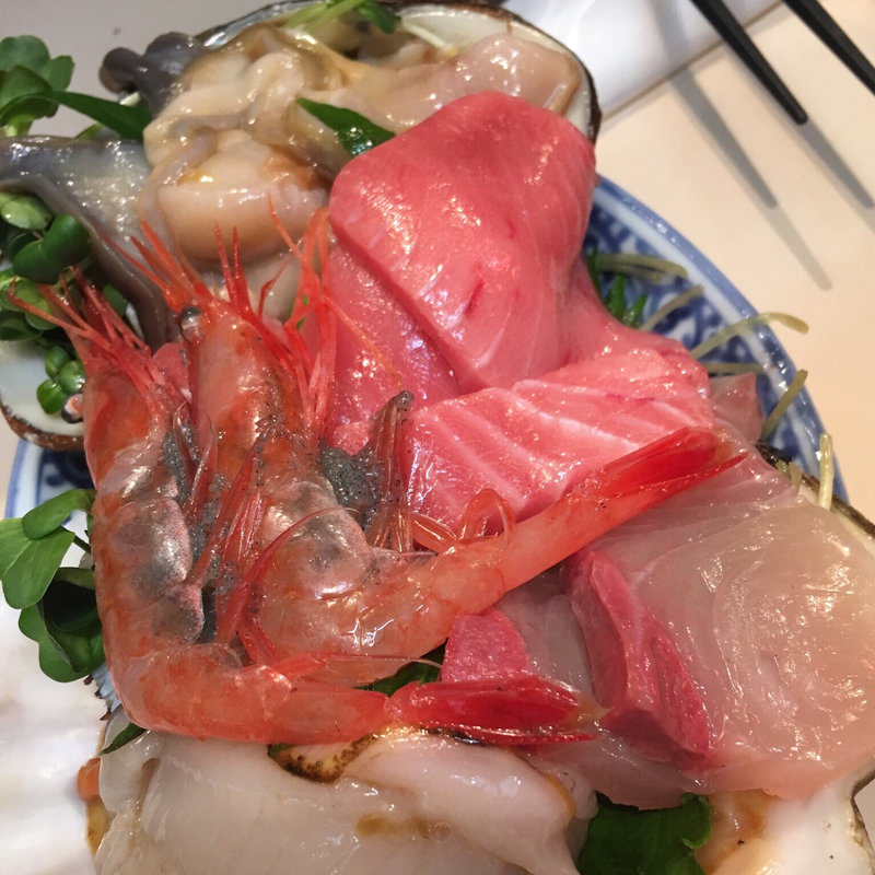 刺身盛り合わせ(ささの葉 )