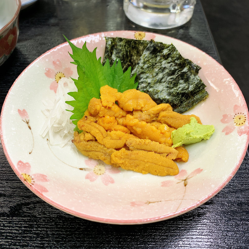 生うに(大衆割烹 藤八 （たいしゅうかっぽうとうはち）)