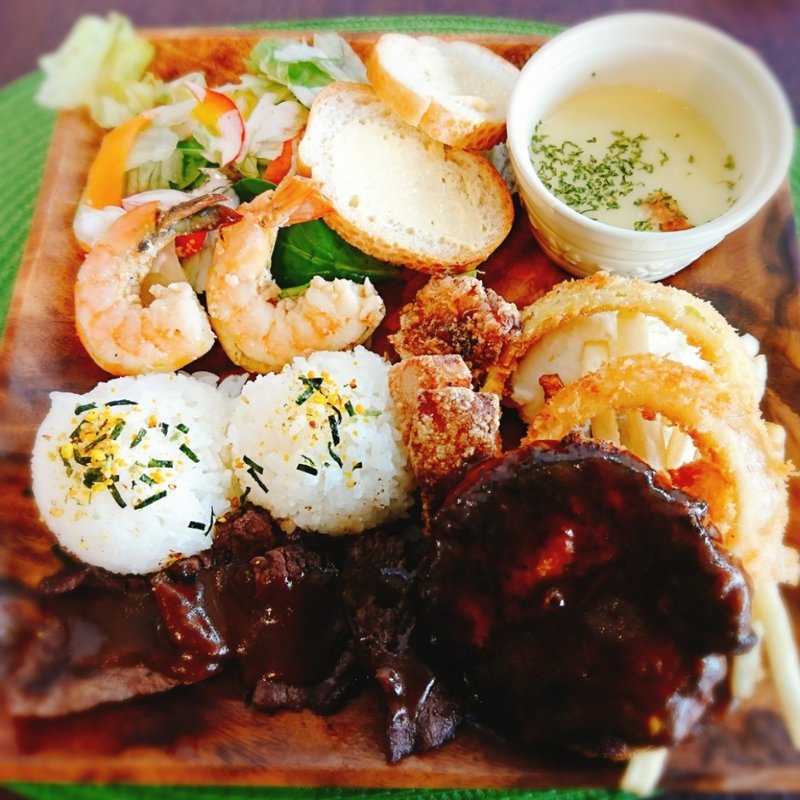 kyoheiプレート(カフェ Lucy's)