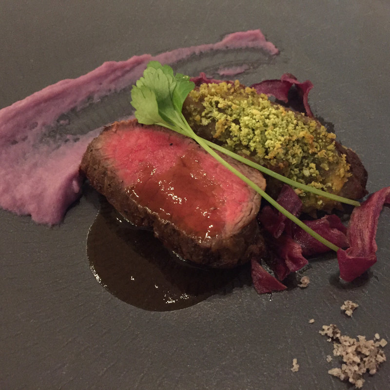 特選牛ヒレ肉のロースト(リビエラ東京)