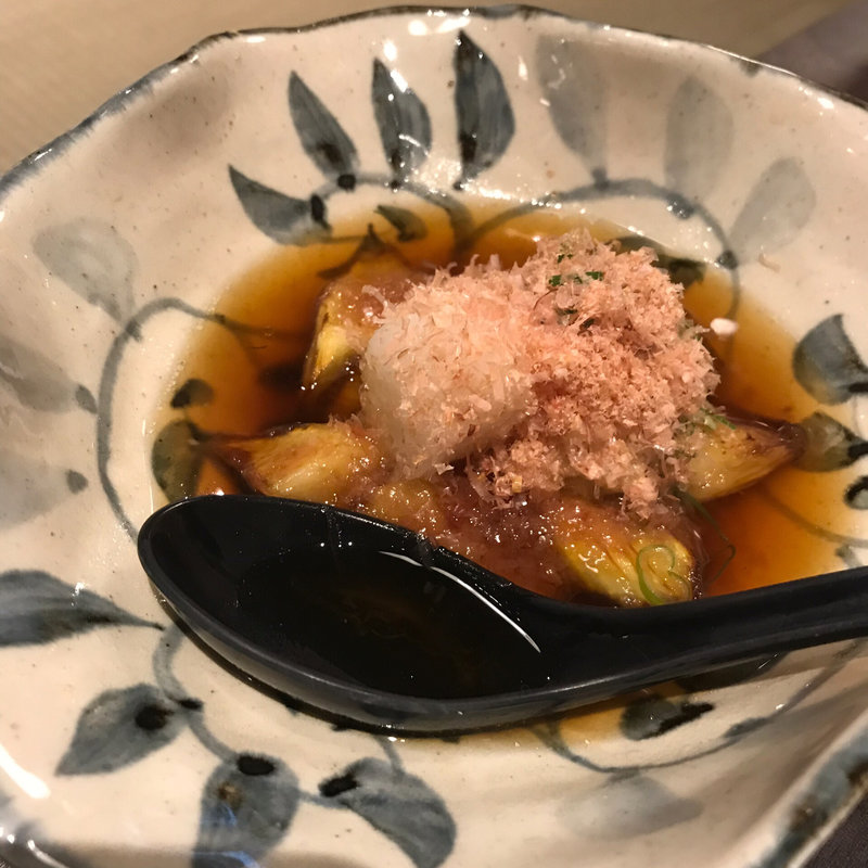 茄子の揚げ出し(炙りとお酒 磯銀)