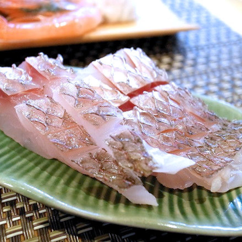 鯛の松笠造り(割烹　船生 )