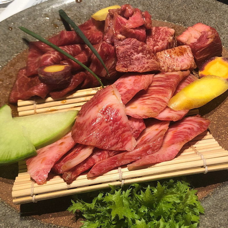 タレ焼き盛り合わせ(仔虎 エスパル店 （コトラ）)