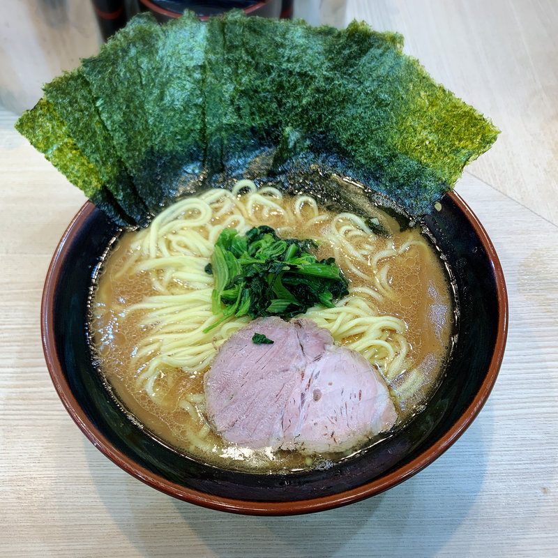 のり増しラーメン（中）(横浜らーめん 二代目 渡来武)