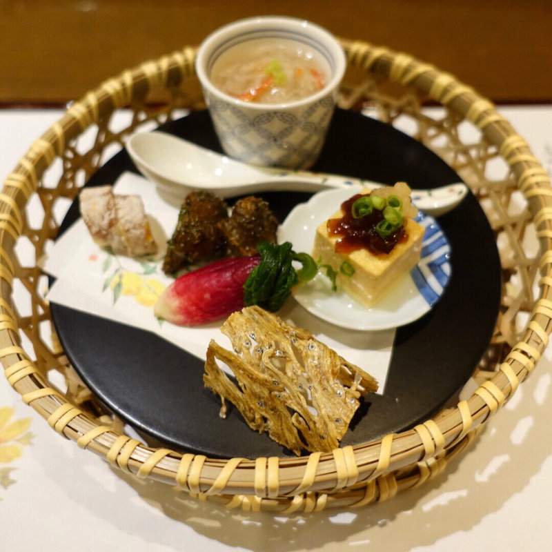 車八寸 五種盛合せ(三田ばさら)