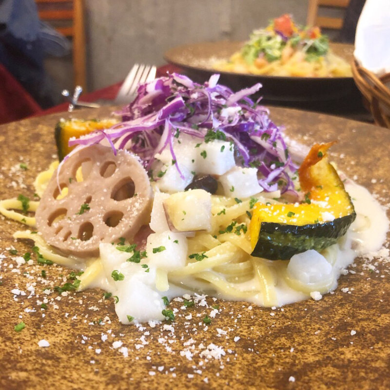 ベーコンと根菜ときのこのクリームスパゲティ(レストラン タガミ （Restaurant Tagami）)