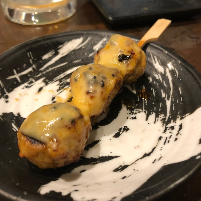 チーズつくね(炭火焼鳥酒場 とりしん 鳳店)