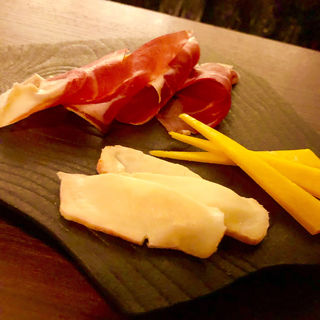 Prosciutto and Cheese Xmas Limited Edition(BarAlt)
