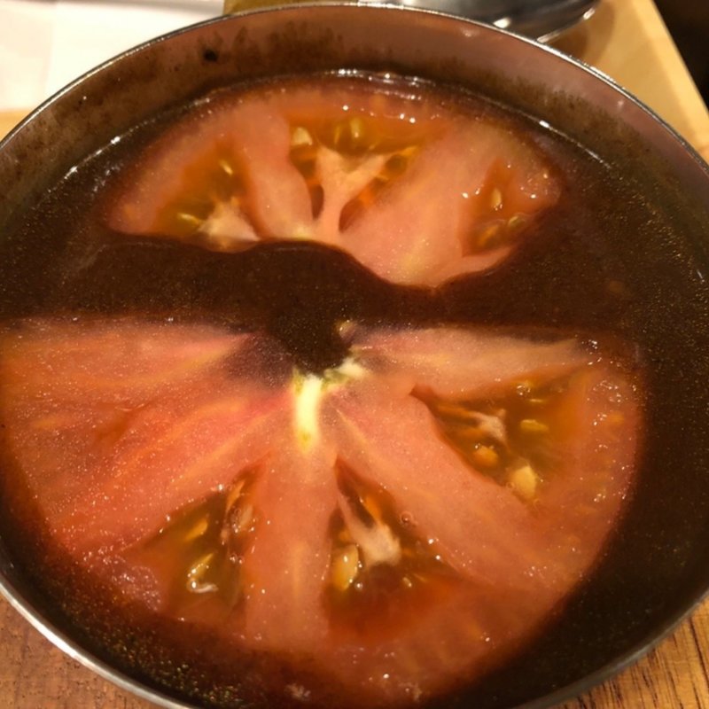 トマトとチーズのカレー(ガンジー )