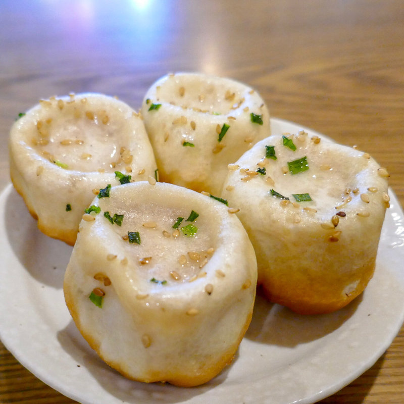 焼小龍包（4個）(龍輝(リュウキ))