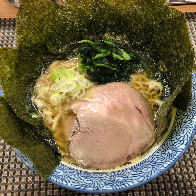 家系（限定）海苔ほうれん草増し(セアブラノ神 伏見店 )