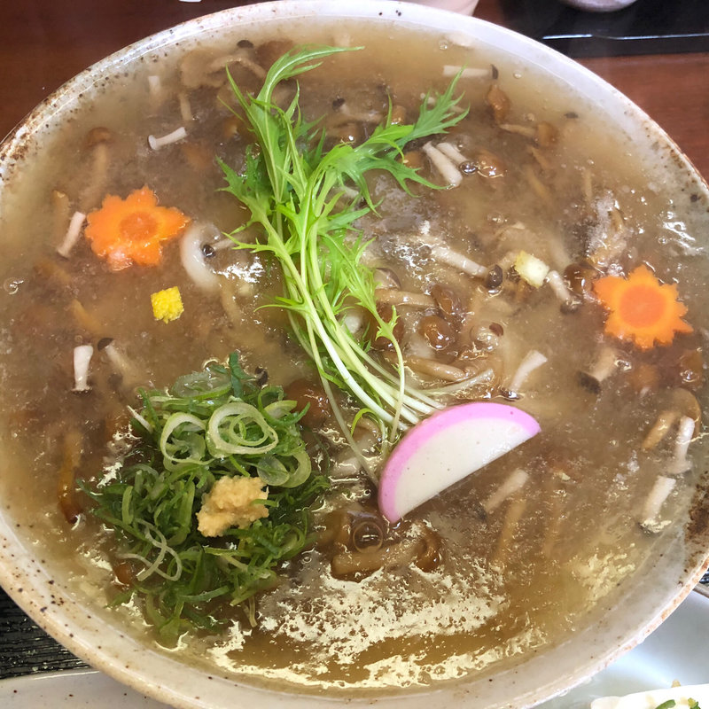 信州なめこのみぞれあんうどんセット（ いなり 小鉢付）(京うどん 纏)