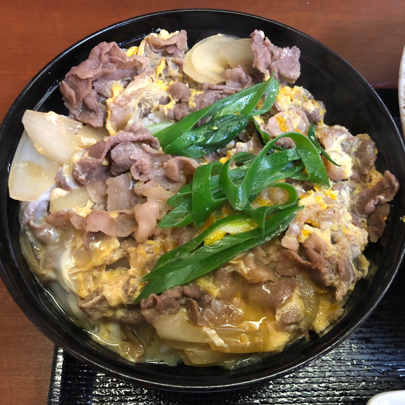 仙台牛A4牛とじ丼(京うどん 纏)
