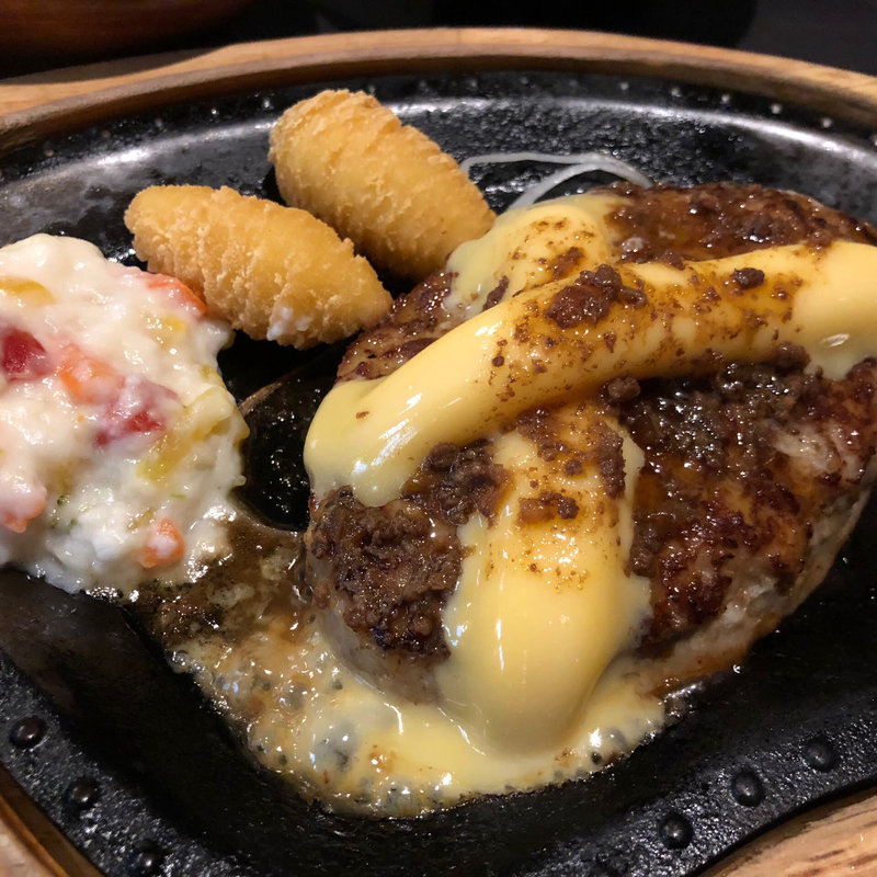 チーズバーグステーキセット(びっくりドンキー 宇治槙島店 )