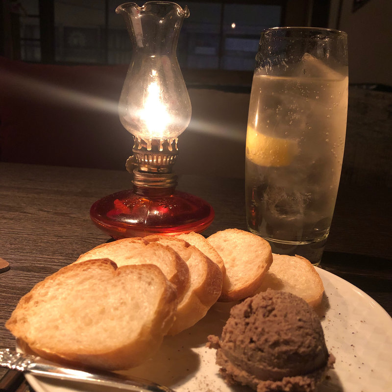 鶏のレバーパテとくるみパン(Libre （リブレ）)