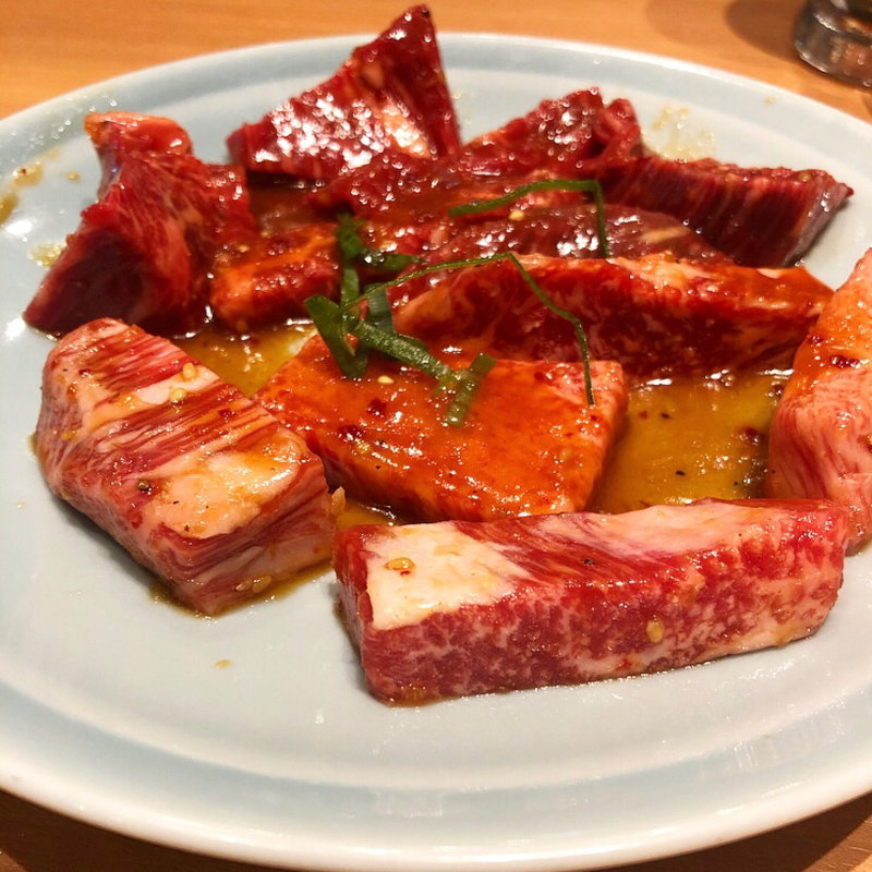 ロース カルビ(やきにく庭園)