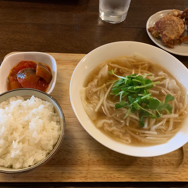 スープワンタン定食(店屋町 鈴太郎)