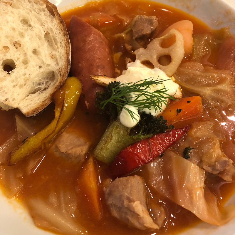 ボルシチ&オリヴィエサラダ(Lobby Lounge)