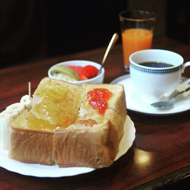 モーニング(回廊 （カイロウ）)