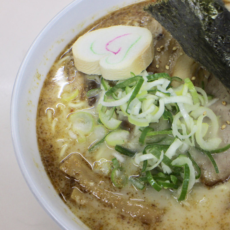 にぼし香る生姜みそらーめん(らーめん五丈原 本店)