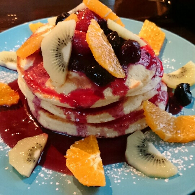 フルーツパンケーキ(ミクラマチパーラー)