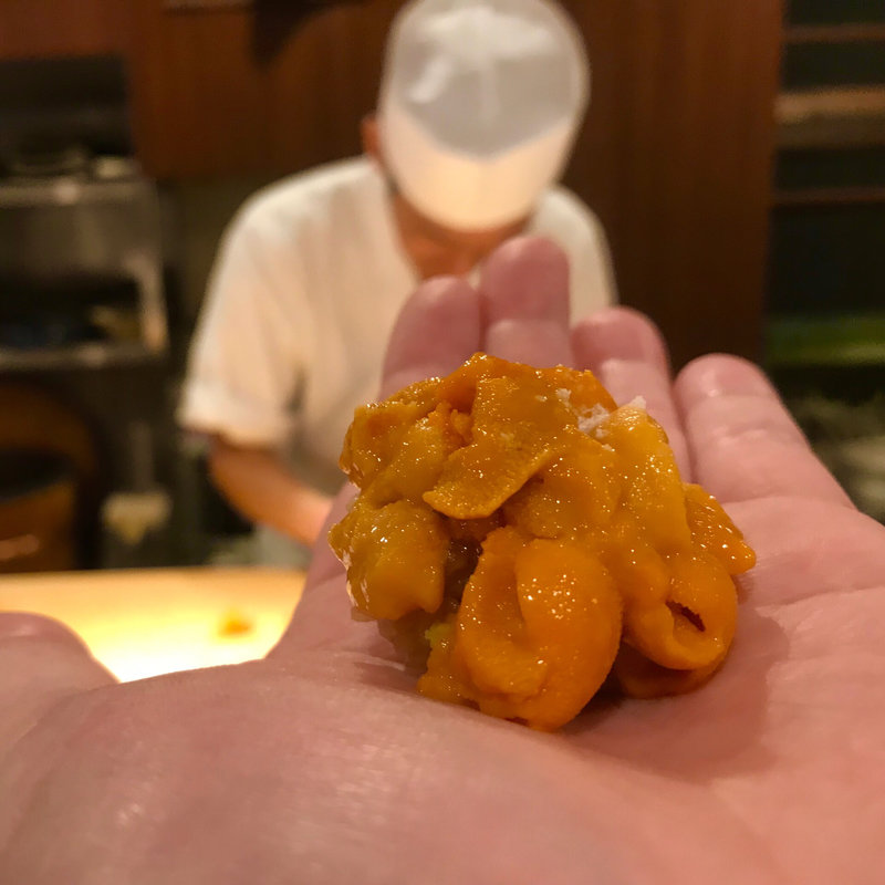 手乗り雲丹(鮓木村建介)