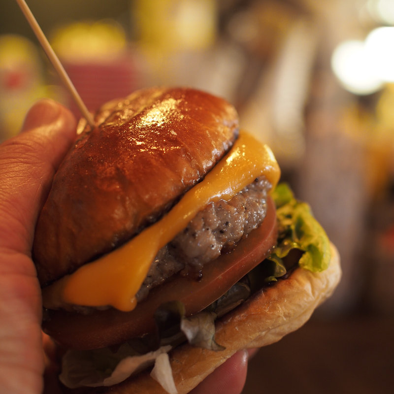 最終日ワンコインお任せバーガー(GAKUYA BURGER)