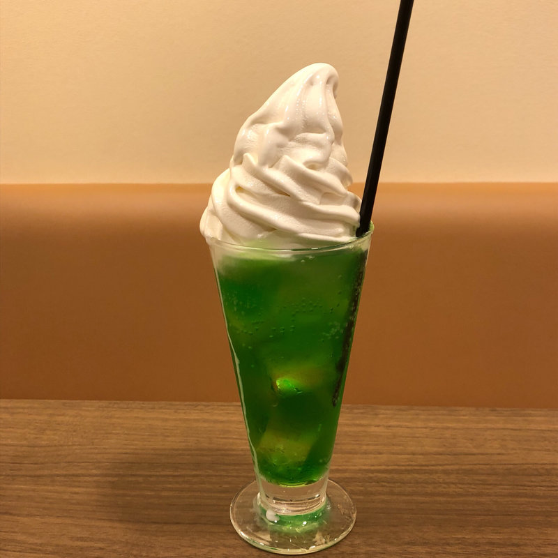 メロンクリームソーダ(Cafe & Dining 下町の時計台)