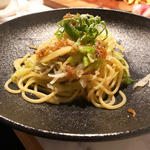 ちりめん山椒と九条ねぎの和風パスタ(trattoria miyako)