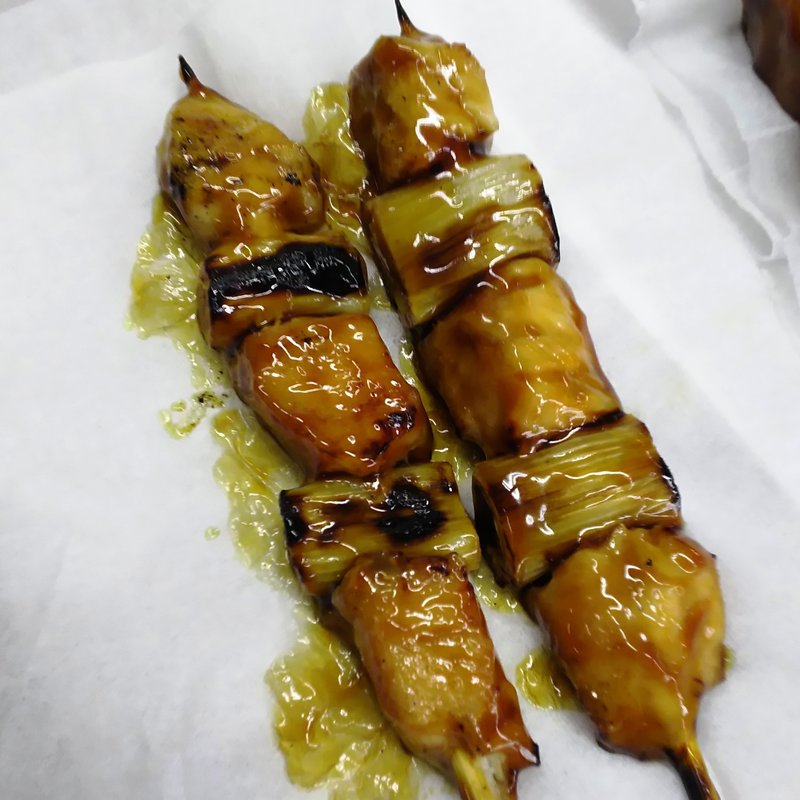 ねぎま串(やきとり本舗ハマケイ 川崎アゼリア店)