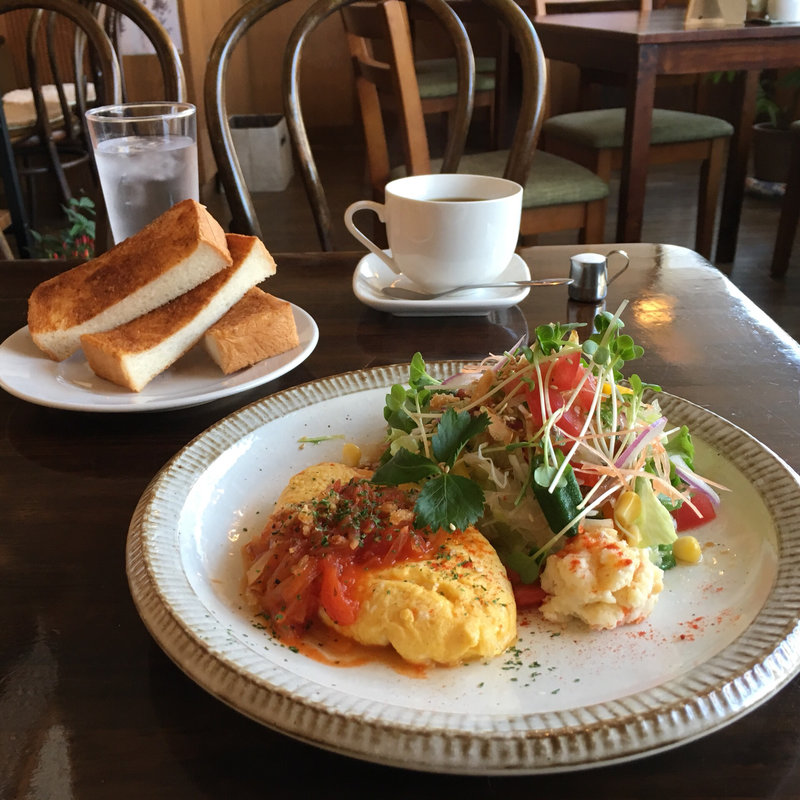 モーニングセット(食堂とカフェ ピナータ)