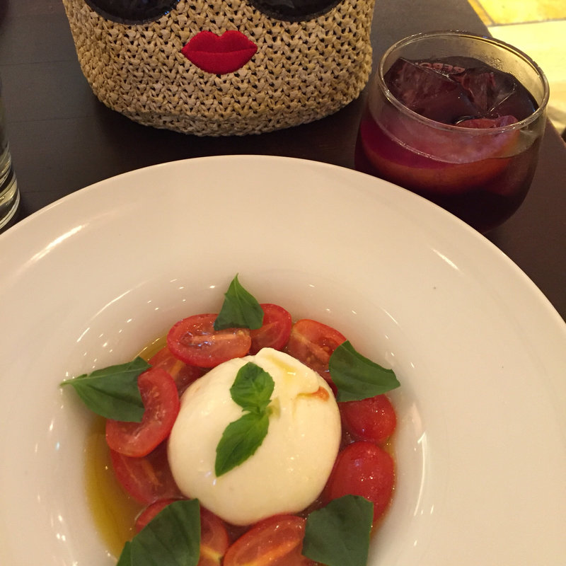 ブッラータチーズのカプレーゼ(八十郎 PARCO_ya)