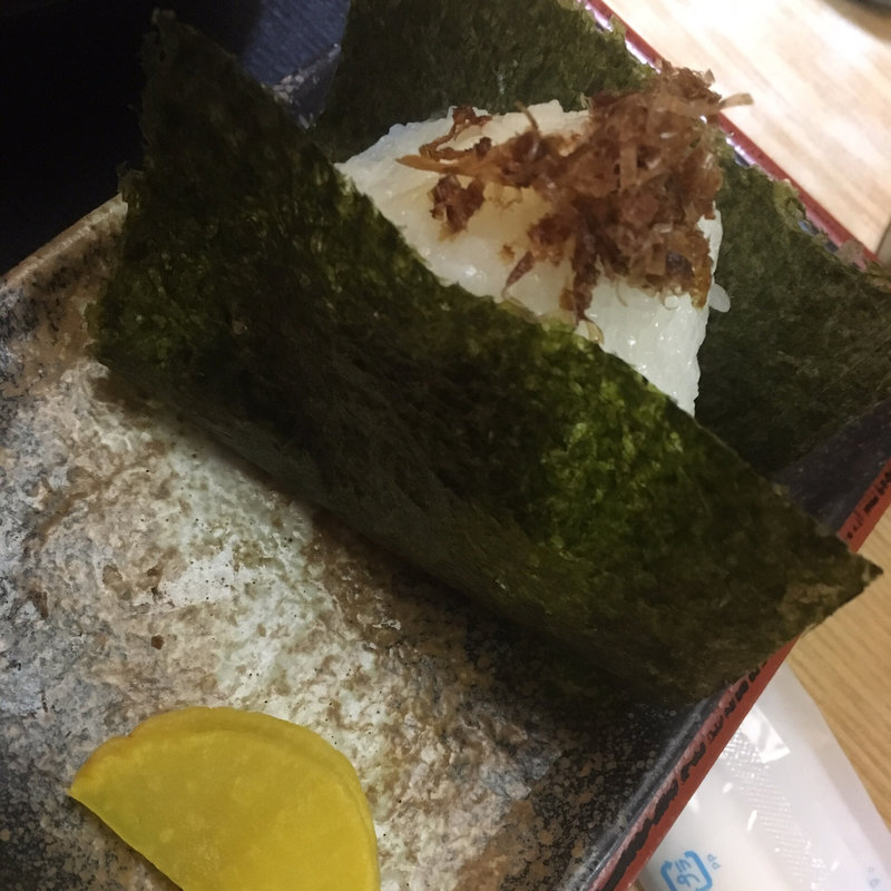 おにぎり(そば処 まつもと)
