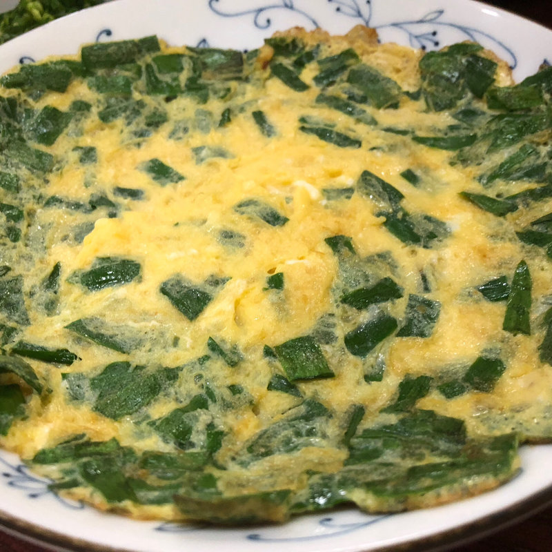 ニラ玉子とじ炒め(大衆割烹 寿久酒造)