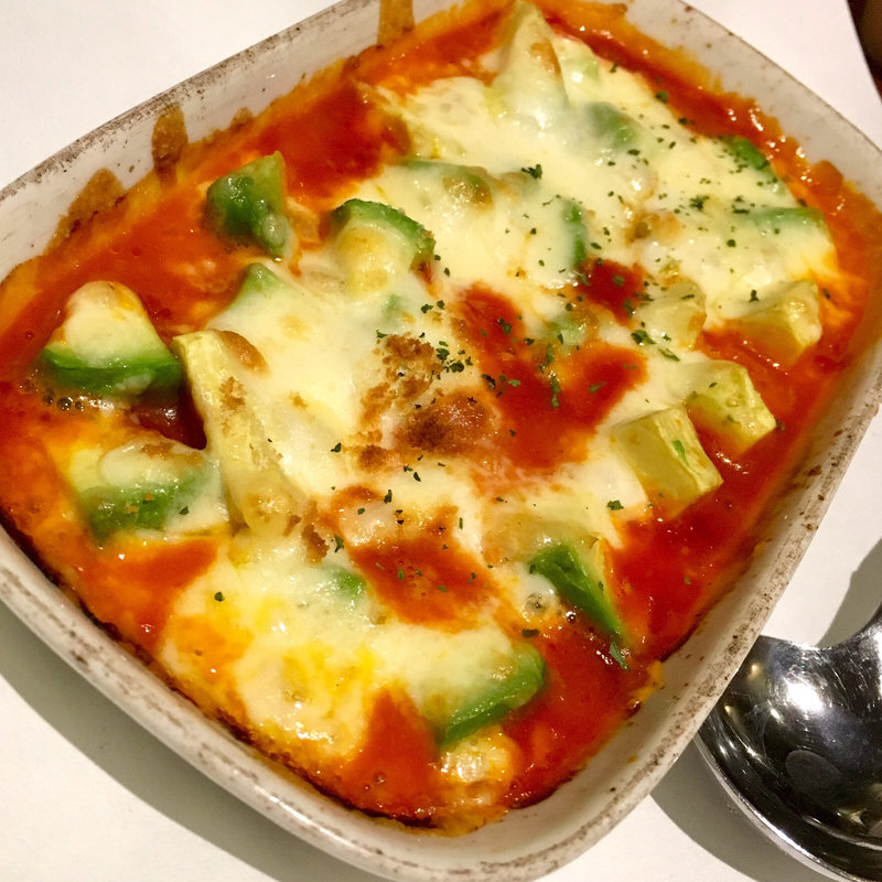 アボカドのトマトチーズ焼き(PEACE （ピース）)