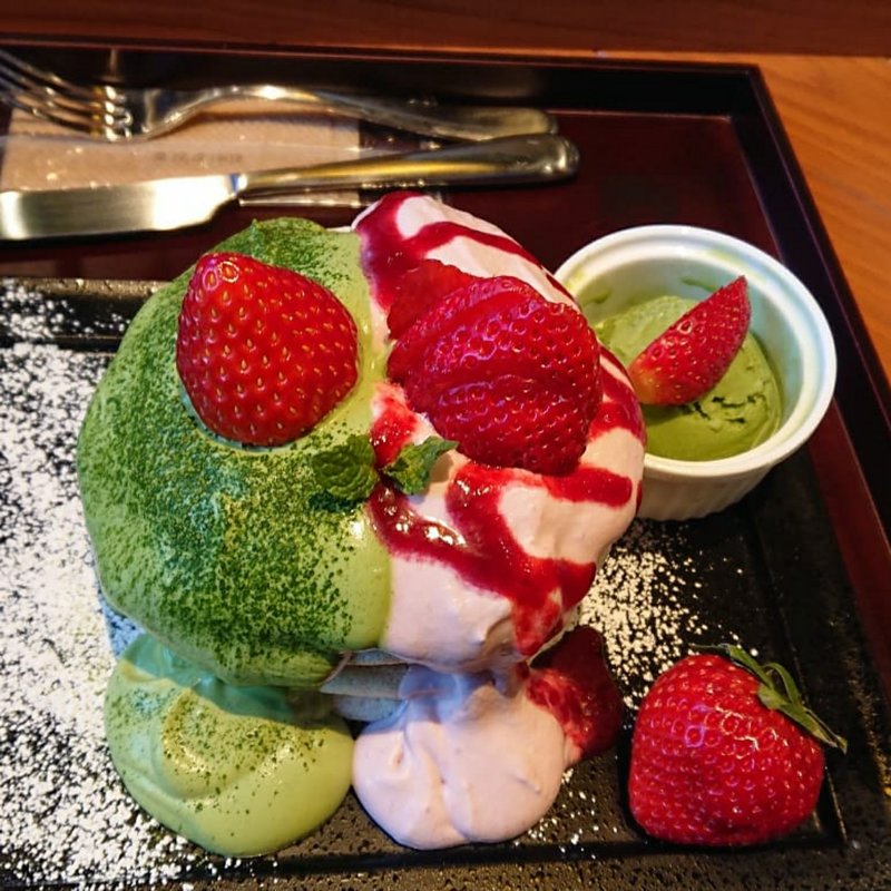 宇治抹茶とフレッシュいちご (Riz Labo Kitchen 銀座)
