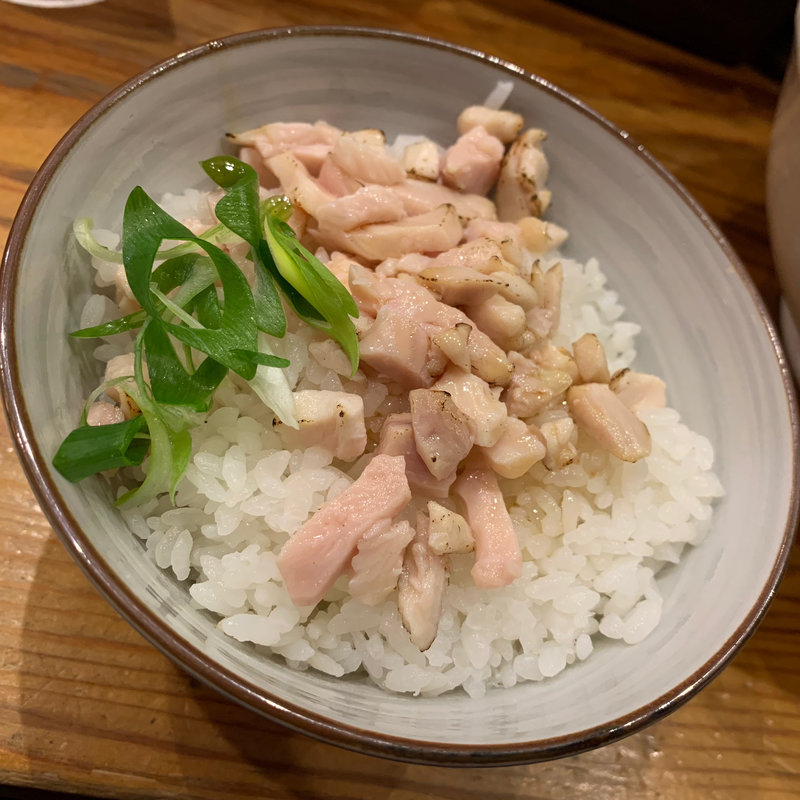 〆の刻み鶏炙りご飯(らーめん専門 和海 （なごみ）)