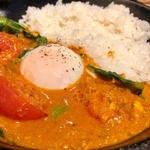 小松菜と半熟卵の南インド風カレー