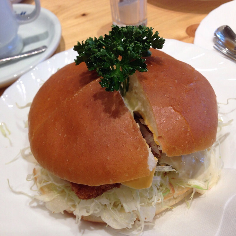 フィッシュフライバーガー(コメダ珈琲店 イオンモール大日店)