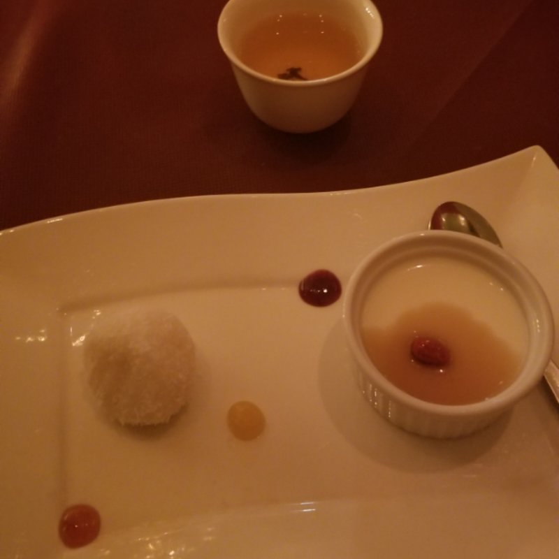 本日の特選デザート2種盛り合わせ(コース)(ジョーズ シャンハイ ニューヨーク 銀座店)