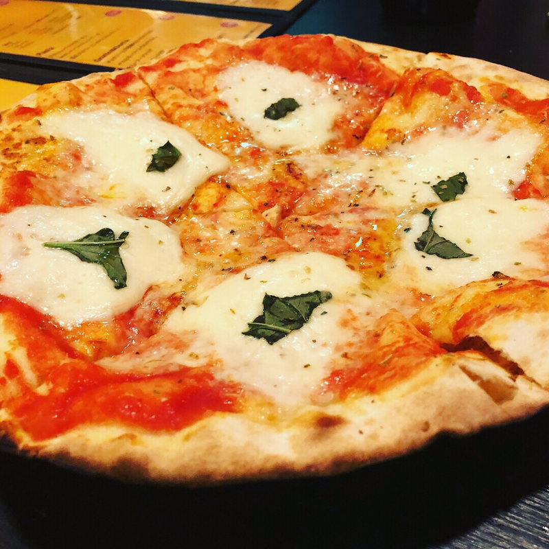 ピザ(NACO 吉塚店 （ナコ）)