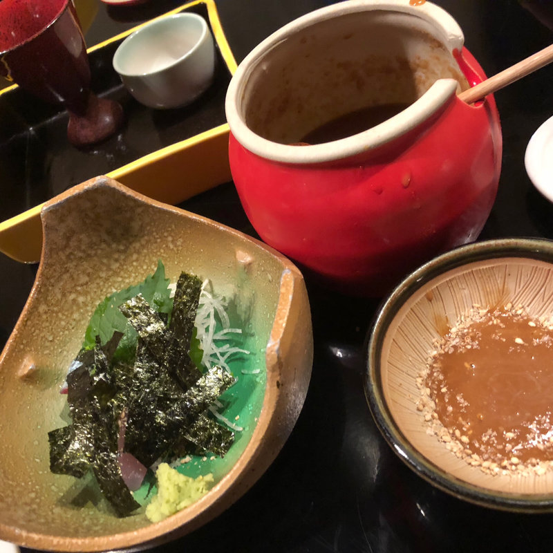 名物五島極上ゴマサバ！(水炊き ゴマサバ もつ鍋 三得物語)